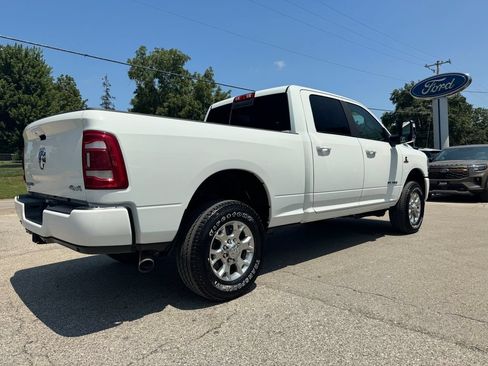 Used 2024 RAM 2500 Laramie AWD/4WD image 5