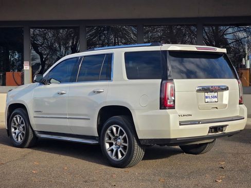 Used 2015 GMC Yukon Denali w/ Touring Package image 34
