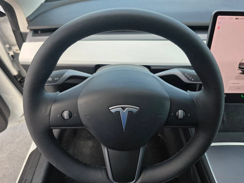 Used 2023 Tesla Model 3 Standard Range RWD image 13