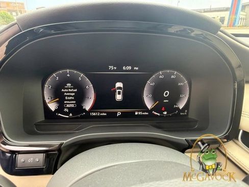 Used 2023 INFINITI QX60 Sensory w/ Vision Package AWD/4WD image 19