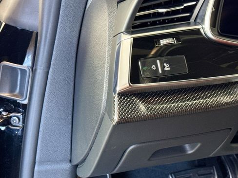 Used 2021 Audi SQ8 Prestige w/ Prestige Package image 10