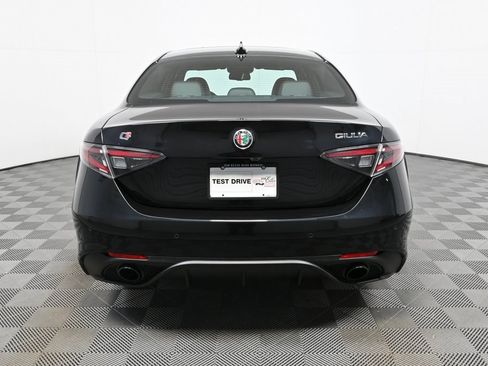 New 2025 Alfa Romeo Giulia w/ Driving Assist Package image 27