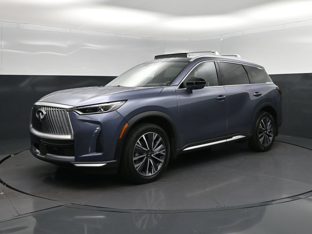 Certified 2026 INFINITI QX60 Luxe w/ Cargo Package FWD image 3