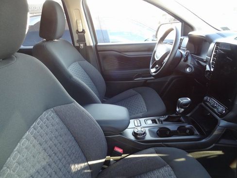 Certified 2025 Ford Ranger XLT image 11