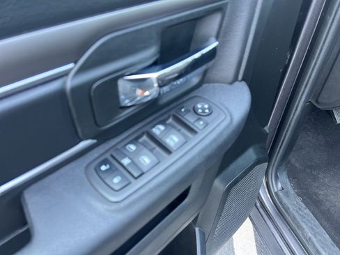 Used 2024 RAM 1500 Warlock RWD image 21