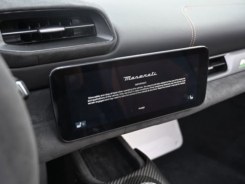 New 2024 Maserati MC20 Cielo image 25