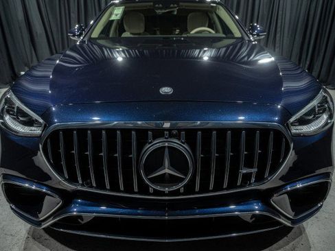 New 2025 Mercedes-Benz S 63 AMG S image 2