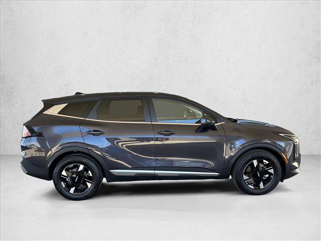 Used 2026 Kia Sportage LX FWD image 4