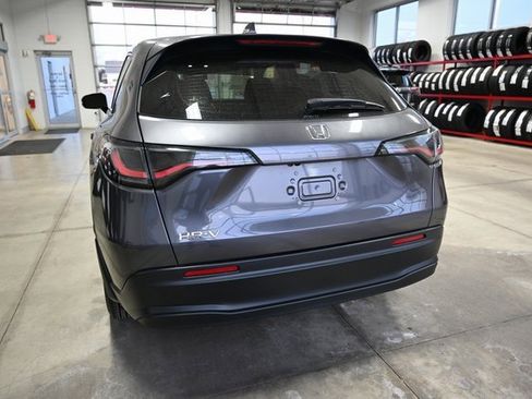 Used 2023 Honda HR-V LX image 6