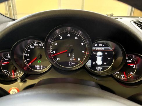 Used 2012 Porsche Cayenne image 16