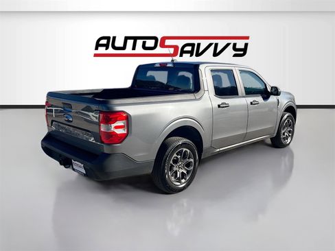 Used 2023 Ford Maverick XLT image 7