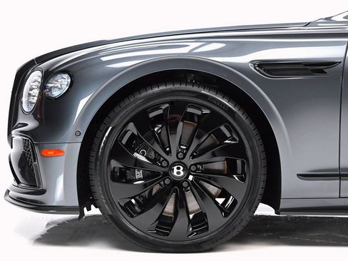 New 2026 Bentley Flying Spur Plug-In Hybrid AWD/4WD image 8