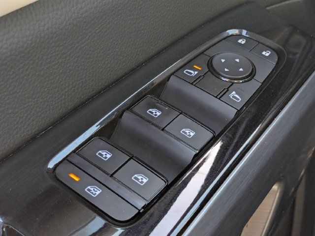Used 2022 Nissan Pathfinder SL AWD/4WD image 20