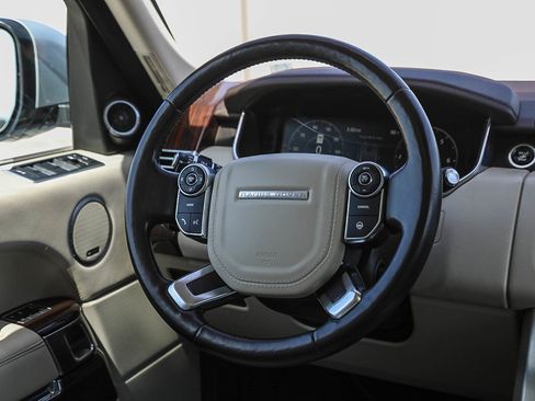 Used 2017 Land Rover Range Rover HSE AWD/4WD image 15