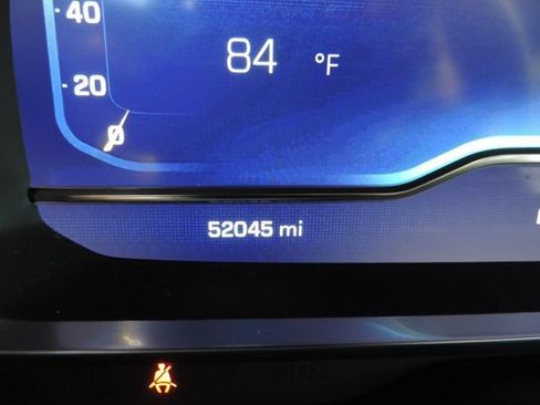 Used 2024 Chevrolet Tahoe Z71 w/ Luxury Package AWD/4WD image 34