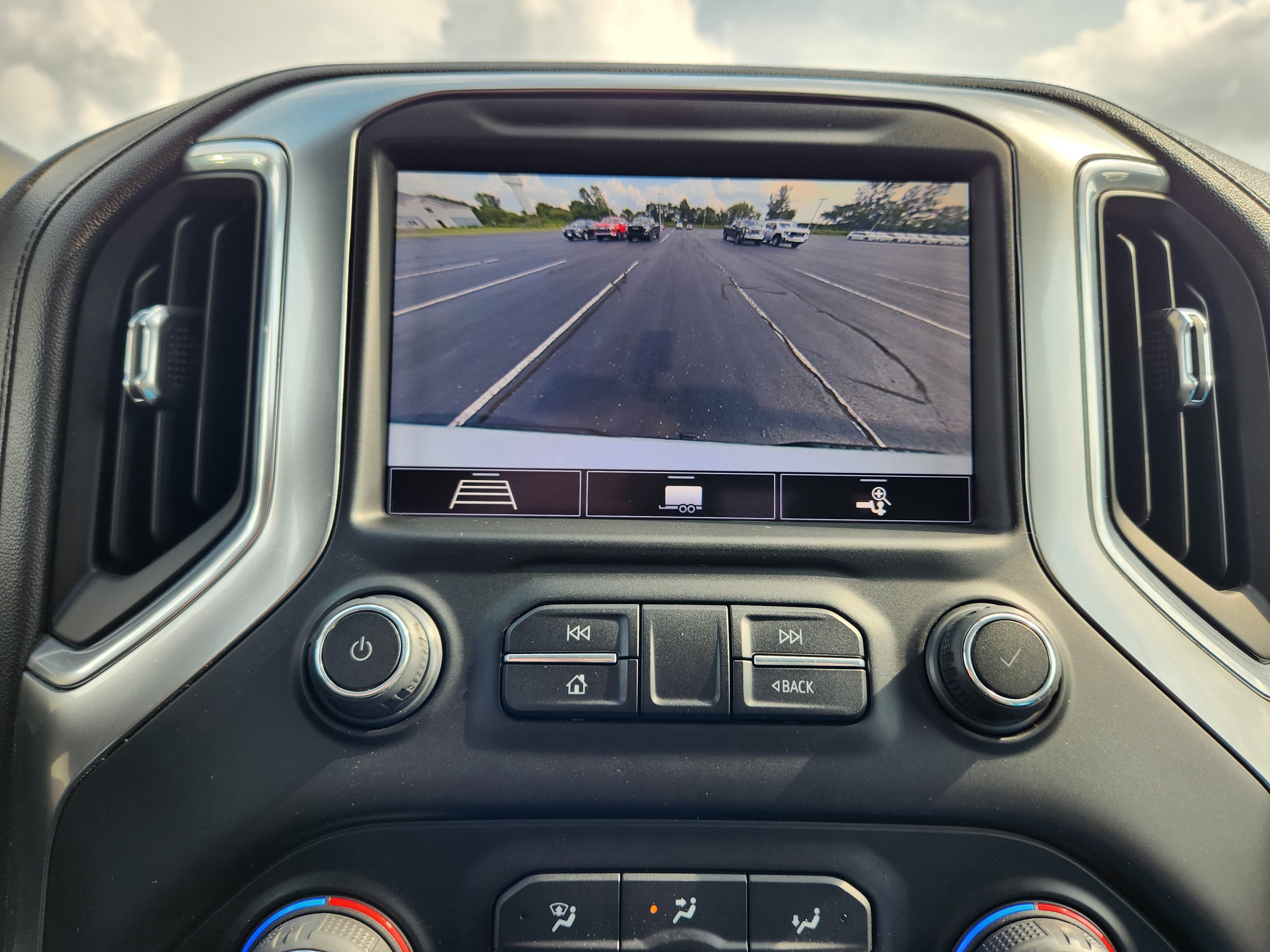 Used 2020 Chevrolet Silverado 1500 LT w/ All-Star Edition AWD/4WD image 19