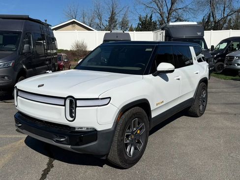 Used 2023 Rivian R1S Launch Edition AWD/4WD image 7