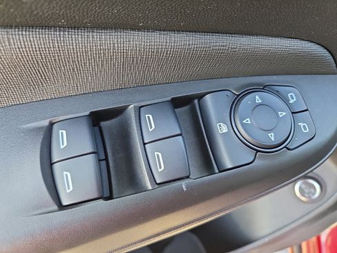 Used 2025 Buick Envista Avenir image 14