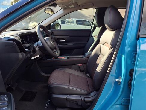 New 2026 Nissan Kicks SR image 24