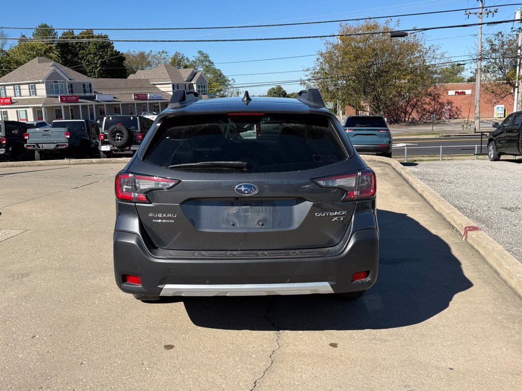 Used 2023 Subaru Outback Limited XT AWD/4WD image 7