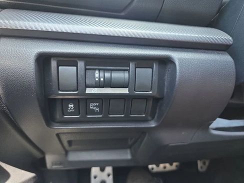 Used 2018 Subaru Impreza 2.0i Sport AWD/4WD image 25
