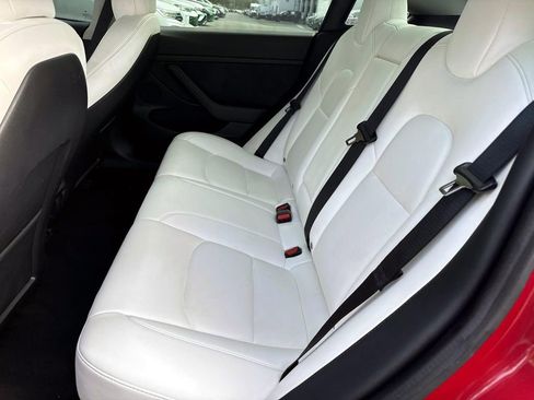 Used 2022 Tesla Model 3 Standard Range RWD image 28
