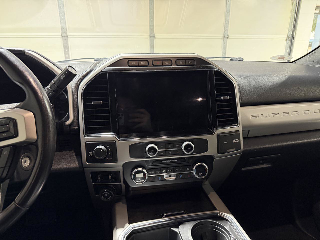 Used 2022 Ford F250 Lariat w/ Tremor Off-Road Package AWD/4WD image 15