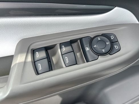 Certified 2023 Chevrolet Bolt EUV Premier FWD image 17