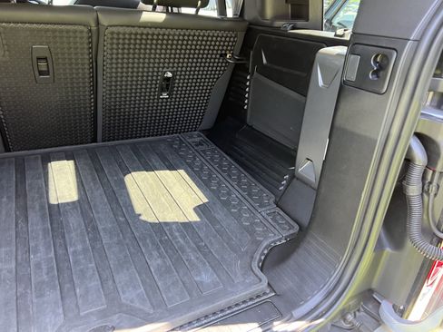 Used 2024 Land Rover Defender 110 S AWD/4WD image 35