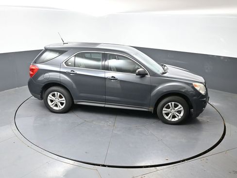Used 2010 Chevrolet Equinox LS image 12