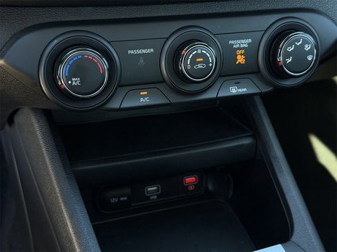 Used 2024 Kia Forte LXS w/ LXS Technology Package image 19