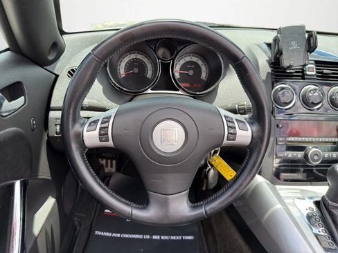 Used 2007 Saturn Sky Red Line RWD image 15