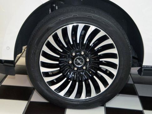 Used 2020 Lincoln Navigator Black Label AWD/4WD image 13