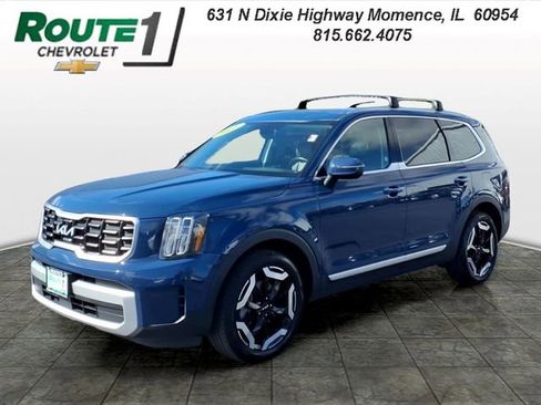 Used 2025 Kia Telluride S AWD/4WD image 1