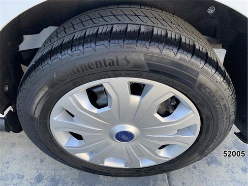 Used 2023 Ford Transit Connect XL image 24