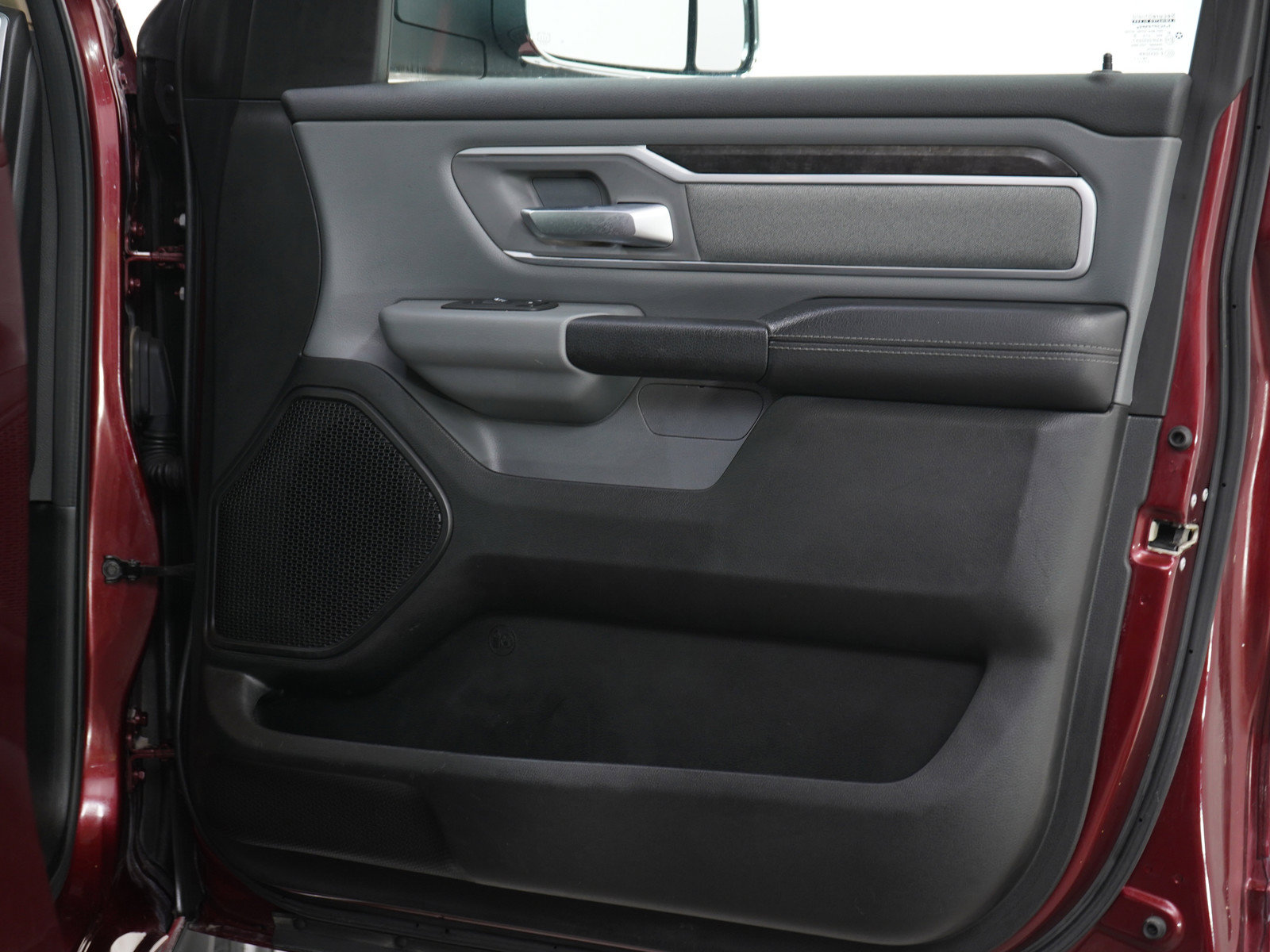 Used 2020 RAM 1500 Big Horn AWD/4WD image 12