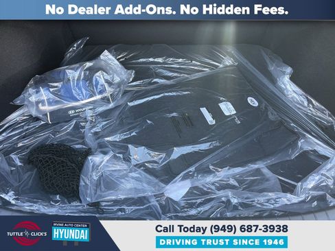 Certified 2025 Hyundai Elantra SEL w/ Cargo Package image 27