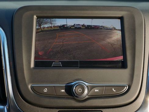 Used 2024 Chevrolet Equinox LT w/ LPO, Floor Liner Package FWD image 18