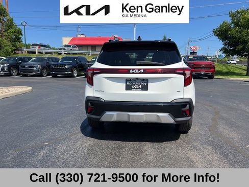 Used 2024 Kia Seltos S AWD/4WD image 12
