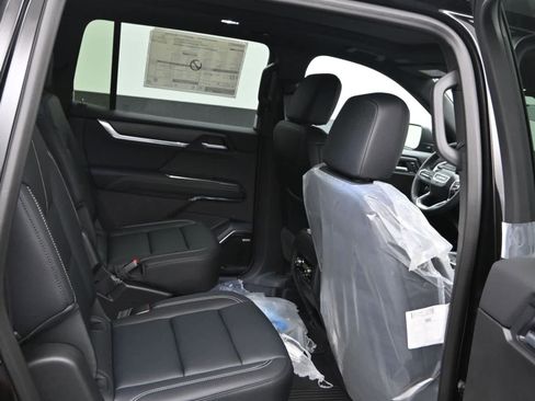 New 2026 GMC Acadia Elevation w/ Black Edition FWD image 12