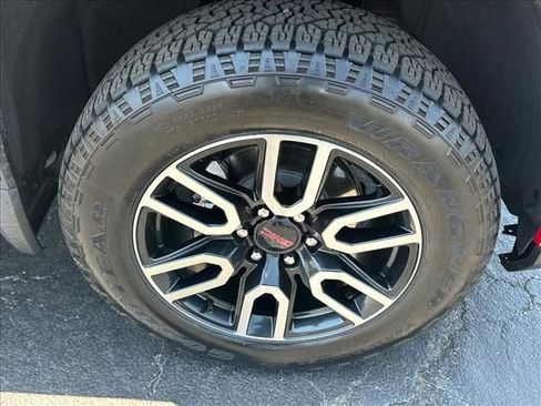 Certified 2023 GMC Sierra 1500 AT4 w/ AT4 Preferred Package AWD/4WD image 36