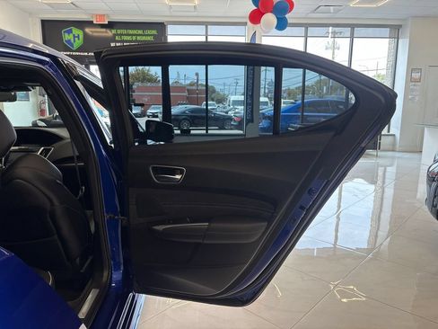 Used 2018 Acura TLX w/ Technology & A-SPEC Package FWD image 39
