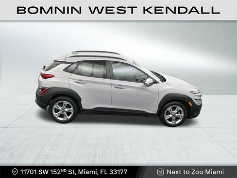 Used 2022 Hyundai Kona SEL image 17