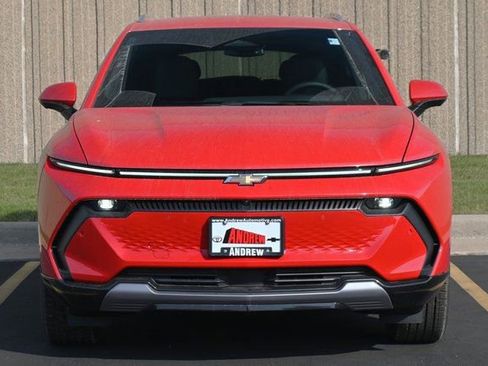 New 2024 Chevrolet Equinox EV LT w/ Active Safety Package 3 image 8