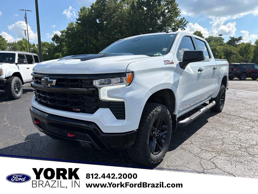 Used 2023 Chevrolet Silverado 1500 LT Trail Boss w/ Convenience Package II AWD/4WD image 1