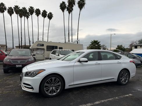 Used 2018 Genesis G80 3.8 image 2