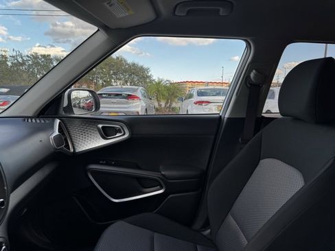 Used 2024 Kia Soul LX w/ Option Group 015 image 22