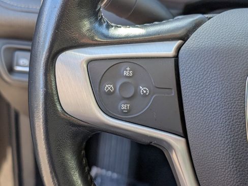 Used 2019 GMC Acadia SLE image 31