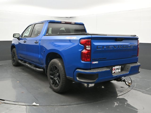Used 2023 Chevrolet Silverado 1500 Custom w/ LPO, Dark Essentials Package AWD/4WD image 11