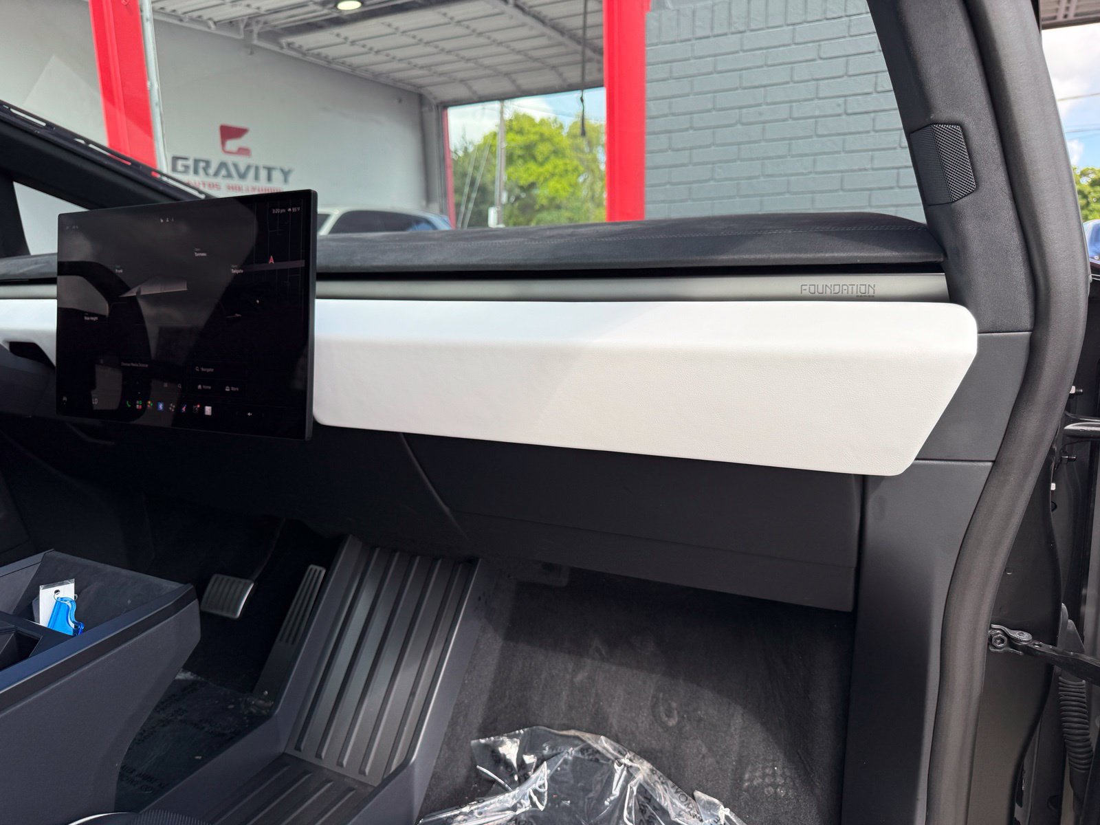 Used 2024 Tesla Cybertruck Cyberbeast AWD/4WD image 21